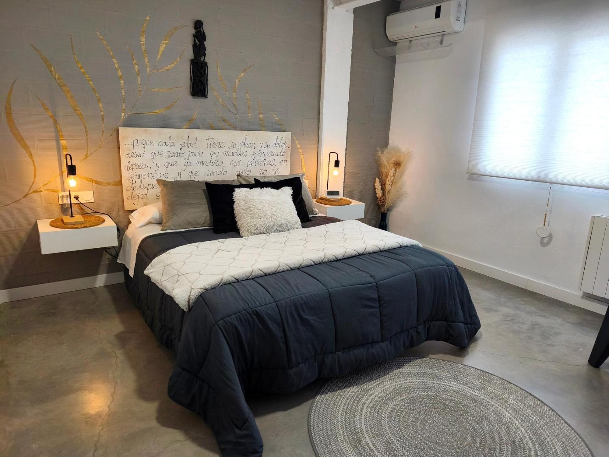Appartement Loft Carrasketa à Alfafara Extérieur photo